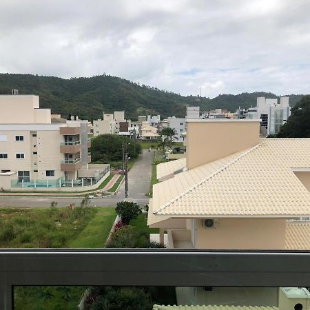 Lindo apartamento Praia de Palmas Governador Celso Ramos Exterior foto