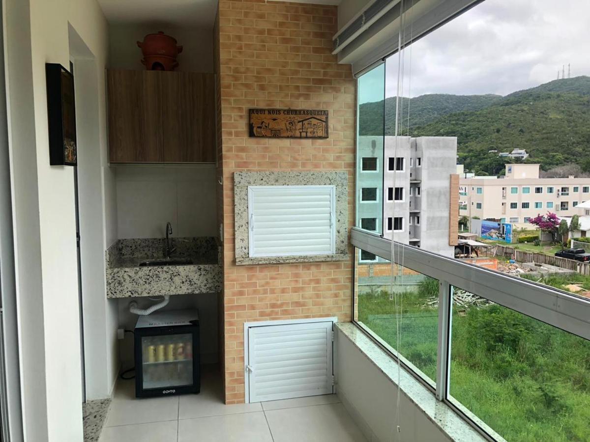 Lindo apartamento Praia de Palmas Governador Celso Ramos Exterior foto